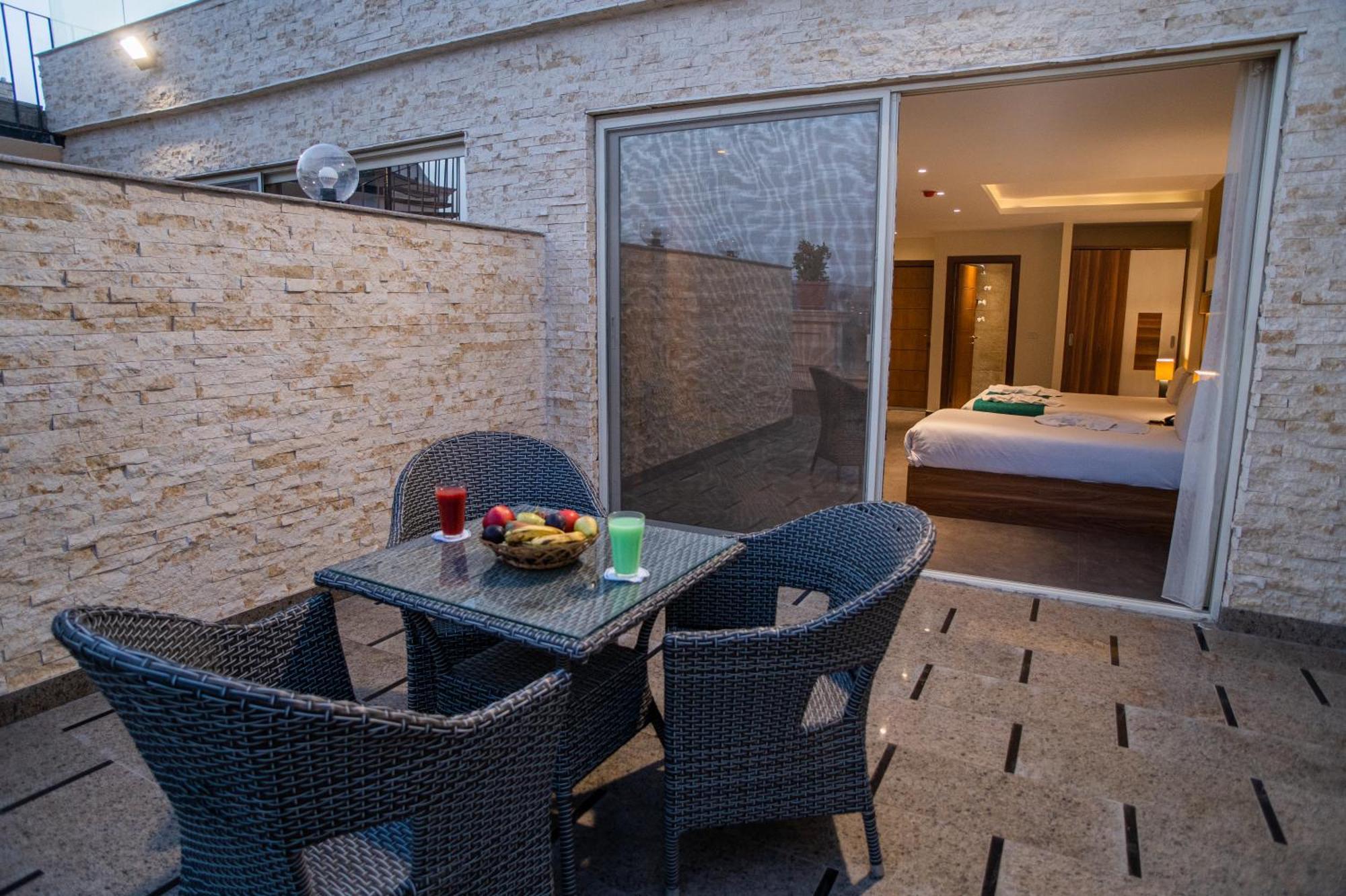 New Top Pyramids Hotel Cairo Exterior foto